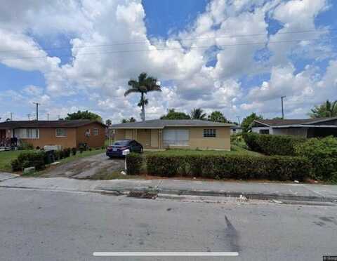 556 SW 10th Street, Belle Glade, FL 33430