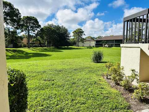 6489 Chasewood Drive, Jupiter, FL 33458