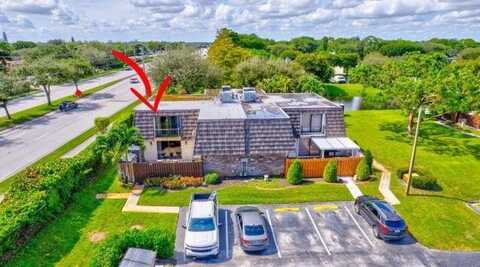 1530 N Forest Lakes Circle B Circle, West Palm Beach, FL 33406
