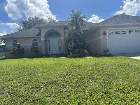 2816 SE Tate Avenue, Port Saint Lucie, FL 34984