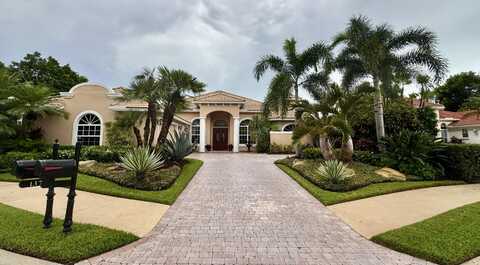 137 Pembroke Drive, Palm Beach Gardens, FL 33418