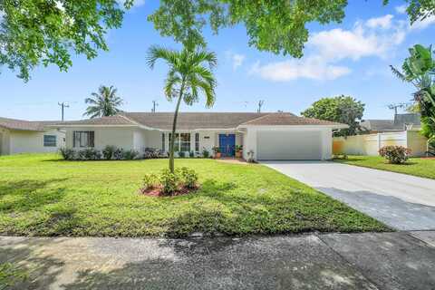 2114 Echo Lake Drive, West Palm Beach, FL 33407