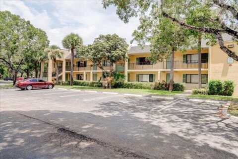 1104 Meadows Circle, Boynton Beach, FL 33436