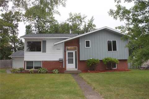 1005 25th Avenue N, Saint Cloud, MN 56303