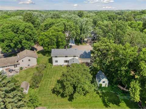 10655 103rd Avenue N, Maple Grove, MN 55369