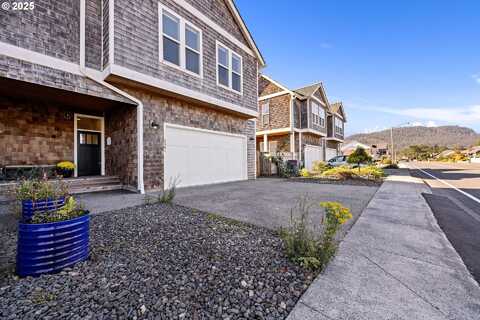 2361 S EDGEWOOD ST, Seaside, OR 97138