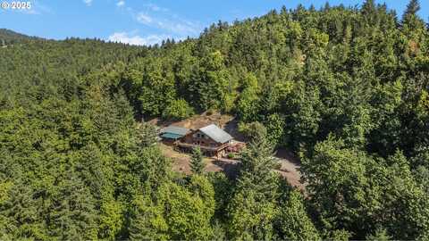 89112 Skyhigh DR, Springfield, OR 97478