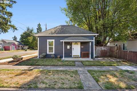 200 W 3RD ST, Newberg, OR 97132