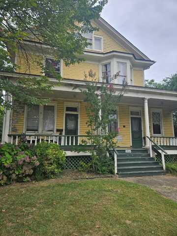1215 Franklin RD SW, Roanoke, VA 24016