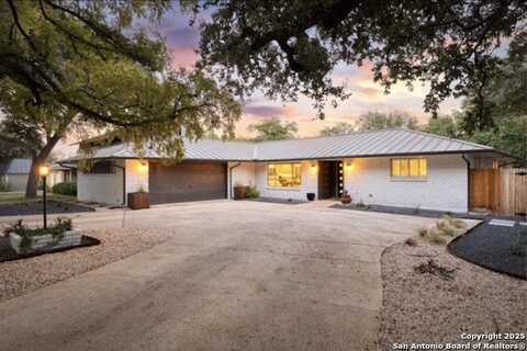 7918 Thornhill, San Antonio, TX 78209