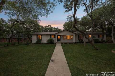 320 el portal, Hollywood Park, TX 78232