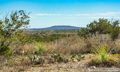 113 County Road 429b, Uvalde, TX 78801