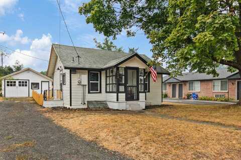 9014 E Frederick Ave, Spokane, WA 99212