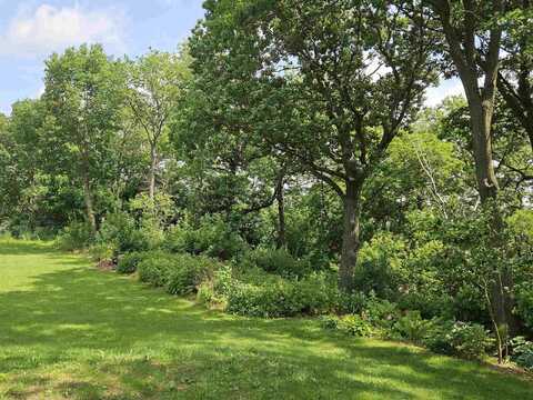 1 Sandy Oak Drive, Viroqua, WI 54665