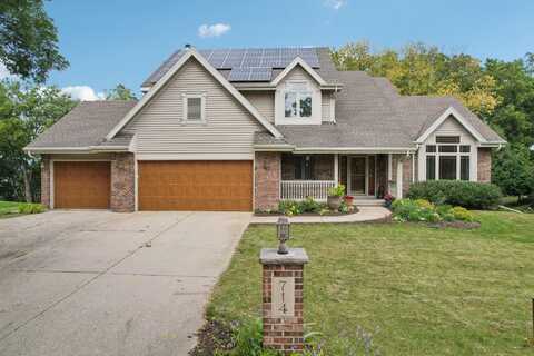 714 Ondossagon Way, Madison, WI 53719