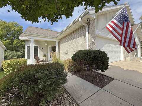 118 S Harmony Drive, Janesville, WI 53545