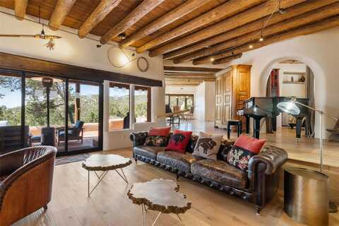 6 Overlook Road, Santa Fe, NM 87505