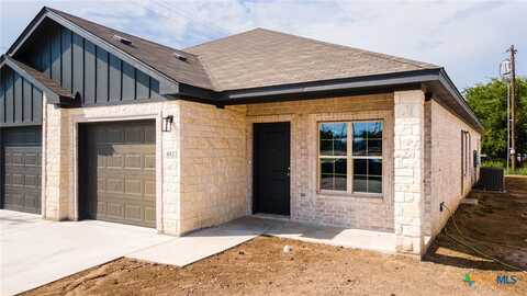 412 W Avenue C, Copperas Cove, TX 76522
