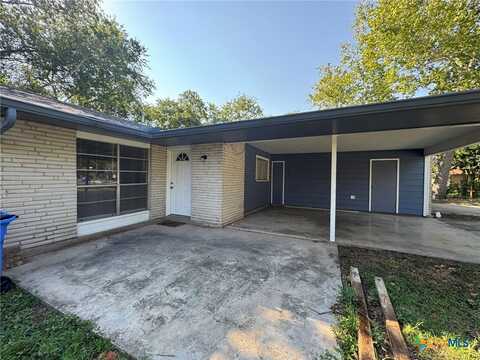 813 Burges Street, Seguin, TX 78155