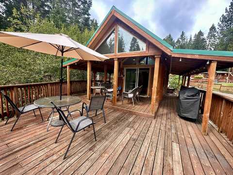 7900 Hyatt Prairie Road, Ashland, OR 97520