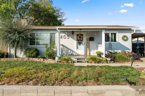 405 N 9th Street, Central Point, OR 97502