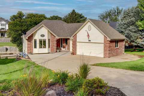8883 VERDON Circle, PLATTSMOUTH, NE 68048
