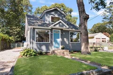 211 Wood Street, Warwick, RI 02889
