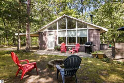 8856 South Road, Interlochen, MI 49643