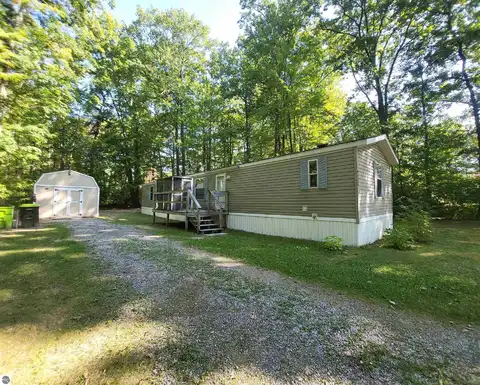4628 Marl Lake Road, Roscommon, MI 48653