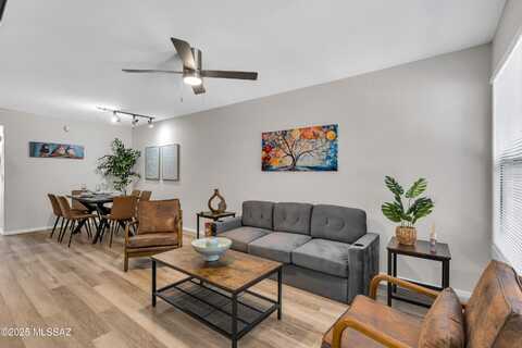 5855 N Kolb Road, Tucson, AZ 85750