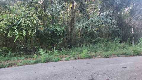 Junwin Court, Tallahassee, FL 32308