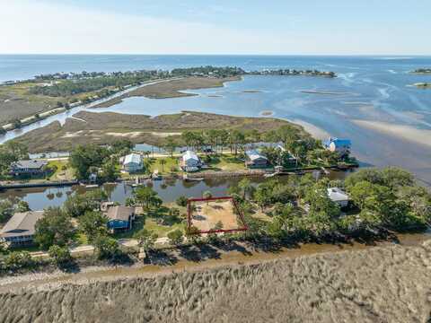35 Creek Road, Crawfordville, FL 32327