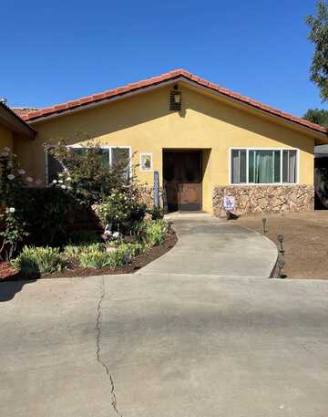 1625 S Lydia Drive, Tulare, CA 93274