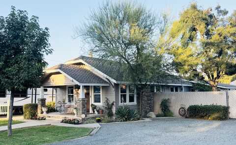 734 N G Street, Porterville, CA 93257