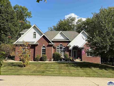 3500 Bluegrass Lane, Terre Haute, IN 47802