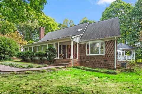 223 Wendy Oak Road, Reidsville, NC 27320
