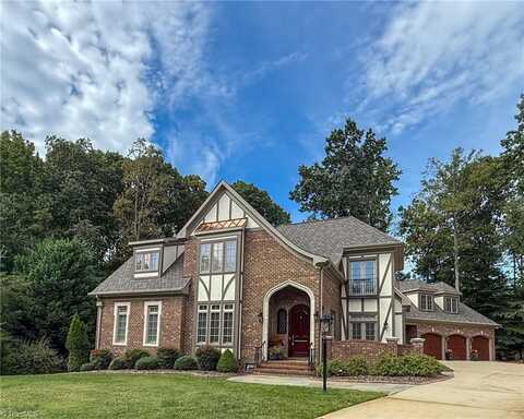 5 Postbridge Court, Greensboro, NC 27407