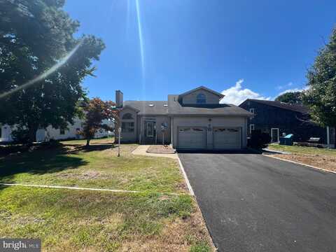 6 EBB TIDE, BERLIN, MD 21811