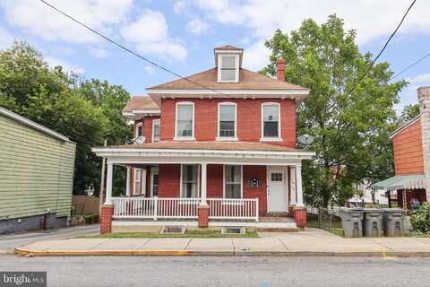 1617 CENTER STREET, LEBANON, PA 17042