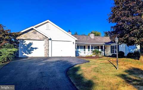 106 PENNS COURT, CENTRE HALL, PA 16828