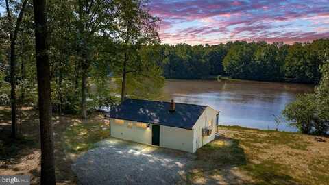 18 TURTLE STREET, GUM SPRING, VA 23065