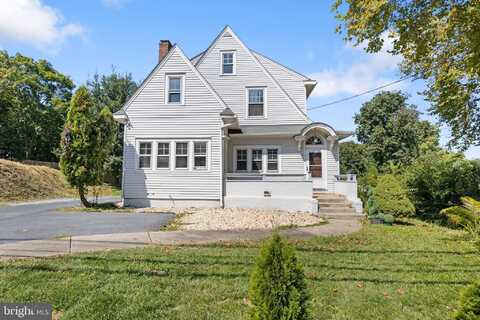 1727 NEW HOLLAND PIKE, LANCASTER, PA 17601