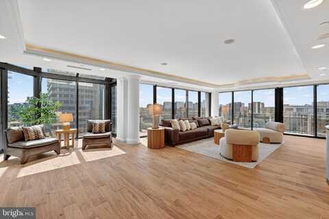 1530 KEY BOULEVARD, ARLINGTON, VA 22209
