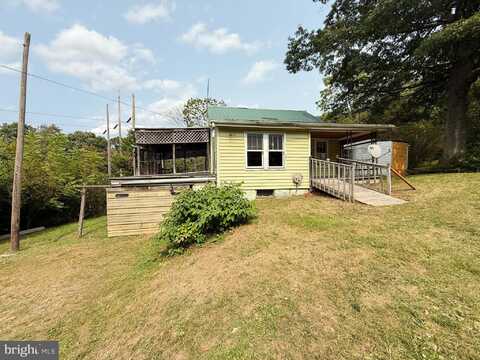 1579 BUCHANAN TRAIL, Mc Connellsburg, PA 17233