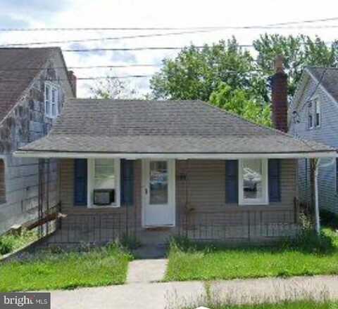 622 W 5TH STREET, LEWISTOWN, PA 17044