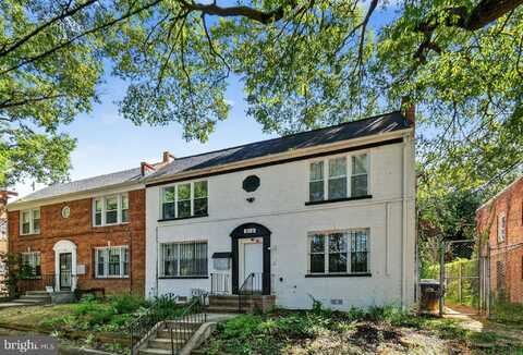 313 PARKLAND PLACE SE, WASHINGTON, DC 20032
