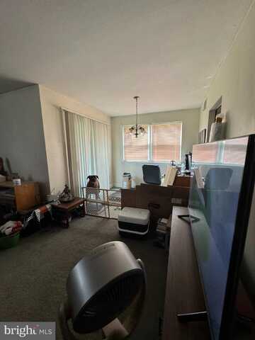 7 FLORENCE TOLLGATE PLACE, FLORENCE, NJ 08518