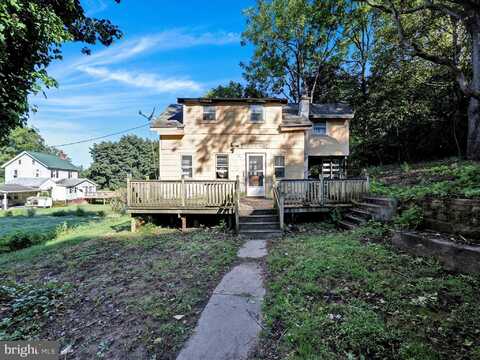 174 DISTILLERY ROAD, NEWMANSTOWN, PA 17073