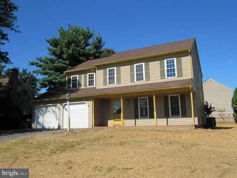 806 LIGHTFOOT DRIVE, LANCASTER, PA 17602