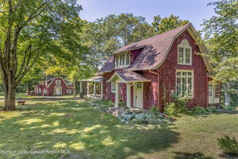 421-423 Hillside Road, Cragsmoor, NY 12420